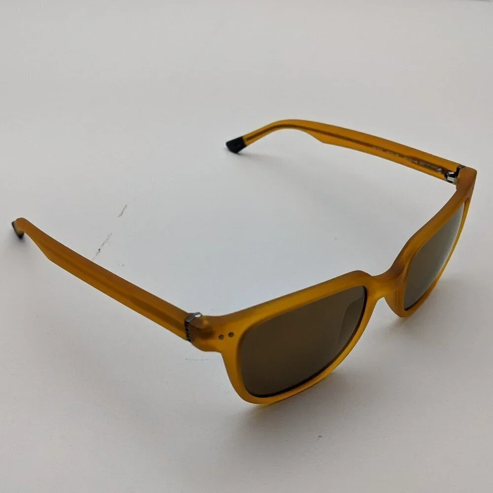 🕶️ Gant GS7019 Orange Men's Sunglasses (MHNY-15F) 52/20-145 / JLE138 🕶️​